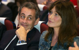 Instant people : Carla Bruni affirme que Nicolas Sarkozy est un «parrain» pour Emmanuel Macron