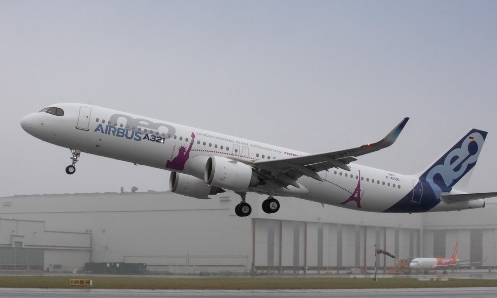 Airbus: vol inaugural de l’A321neo taillé pour le long courrier low cost