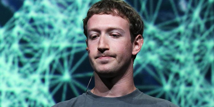 Facebook a secrètement supprimé certains messages privés de Mark Zuckerberg par crainte d’un piratage