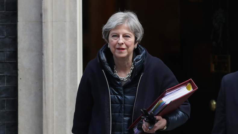 Syrie : Theresa May hésite à se joindre à une attaque militaire américaine et veut plus de preuves