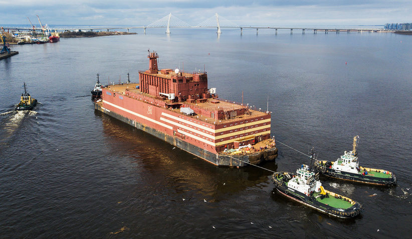 Mise à l’eau par la Russie de la seule centrale nucléaire flottante au monde