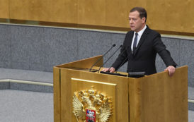 Le parlement russe valide la nomination de Dmitri Medvedev comme Premier ministre