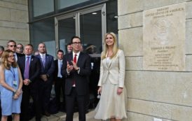 Tout sourire, Ivanka Trump inaugure l’ambassade à Jérusalem sans un mot pour les morts palestiniens