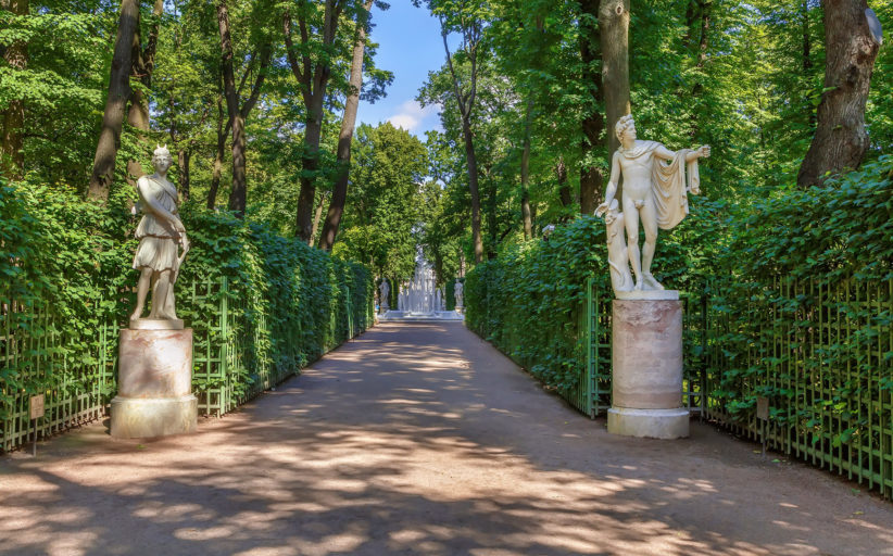 Splendeurs du tsarisme: cinq secrets que renferme le principal parc de Saint-Pétersbourg