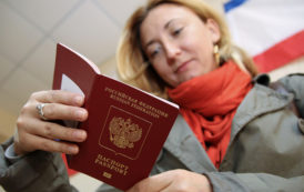 Pourquoi les Russes ont-ils deux passeports?