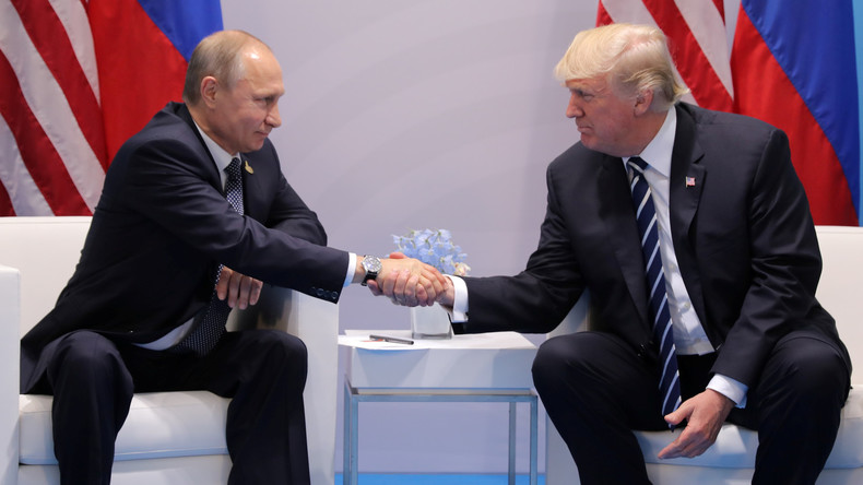 Accord pour une prochaine rencontre entre Vladimir Poutine et Donald Trump «dans un pays tiers»