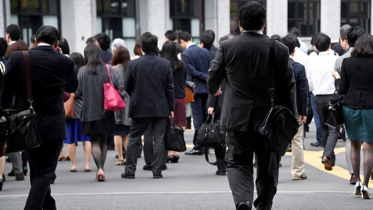 À Tokyo, les chômeurs sont deux fois moins nombreux que les offres d’emploi