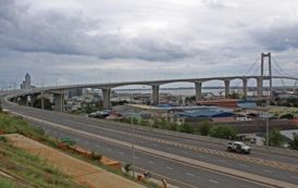 Inauguration d’un pont géant construit et financé par la Chine