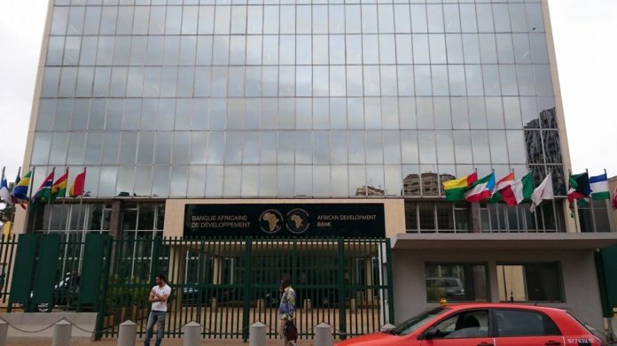 Un conseil à la Banque Africaine de Développement (BAD): relativiser l’option économique du tout infrastructure