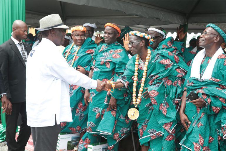 Depuis Soubré Ouattara annonce un chemin de fer dans l’Ouest de la Côte-d’Ivoire