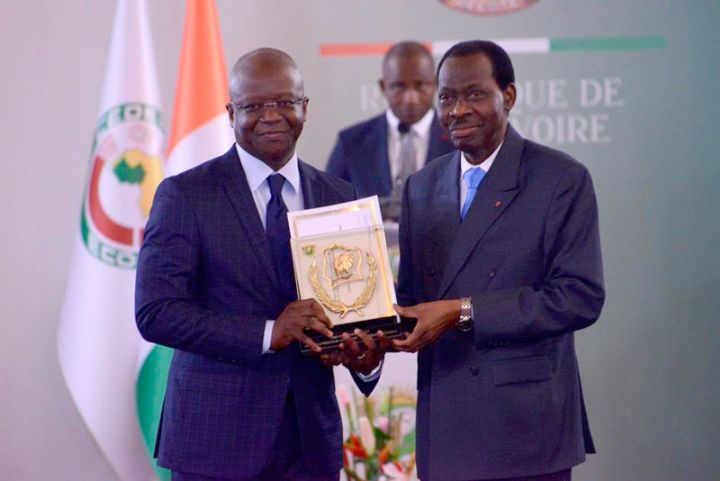 L’excellence opérationnelle de Vivo Energy Côte d’Ivoire récompensée avec le Trophée FICCA et le Prix National d’Excellence 2017