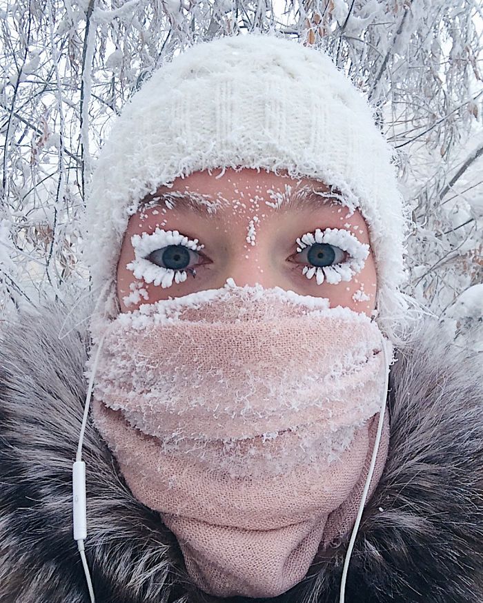 Le thermomètre vient de tomber à -62 ° C dans le village le plus froid du monde, et les photos sont à couper le souffle