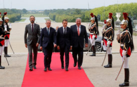 Emmanuel Macron, son arrivée à Versailles en images