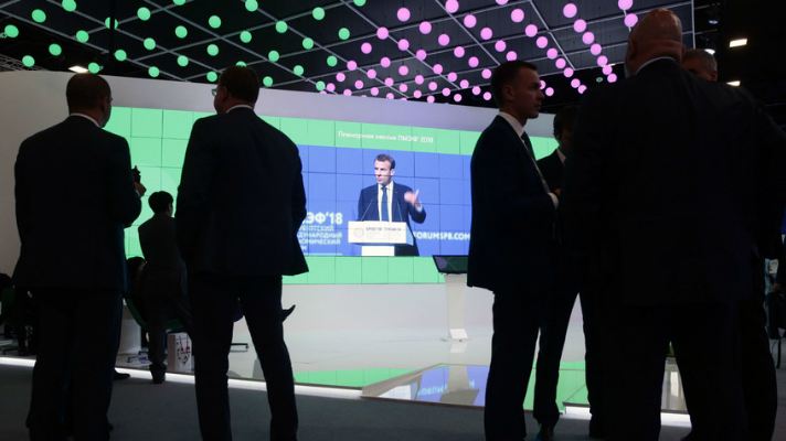 Forum de Saint-Pétersbourg: la présence de Macron encourageante pour le business français