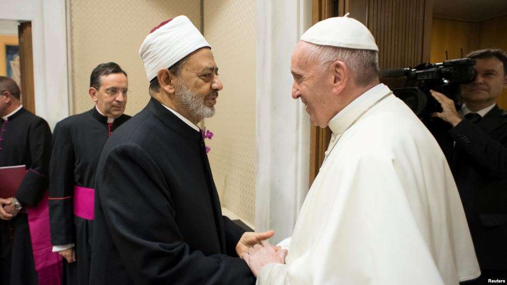 Le pape et l’imam d’Al-Azhar appellent à la fraternité et à la liberté de croyance