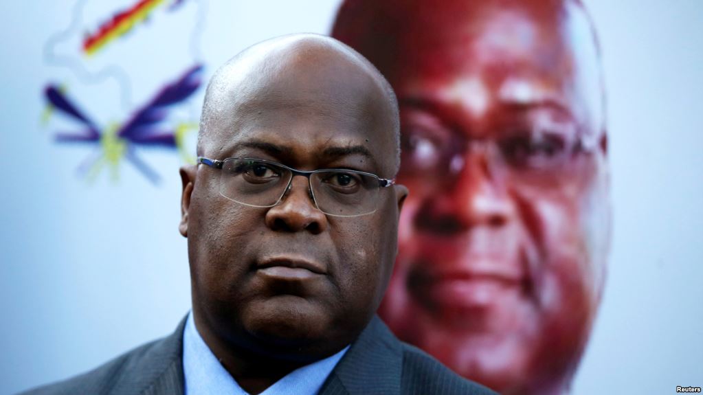 Tshisekedi prête serment pour une transition historique et contestée