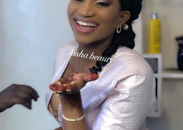 12photos- Cette mariée sénégalaise étale toute sa beauté Africaine avec son make-up
