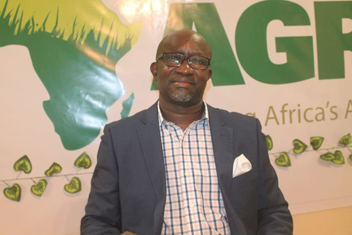 SARA 2017/Fadel NDiame, DG Afrique de l’Ouest AGRA : ’’ Il faut des politiques agricoles cohérentes et attractives qui permettent aux investisseurs de s’intégrer dans l’agriculture en vue de la transformer’’ en images