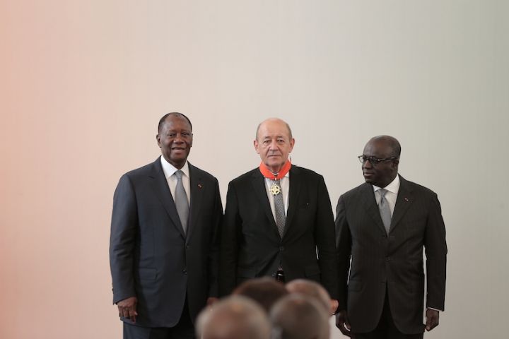 Côte d’Ivoire :Jean Yves le Drian fait commandeur de l’ordre national de la République de Côte d’Ivoire