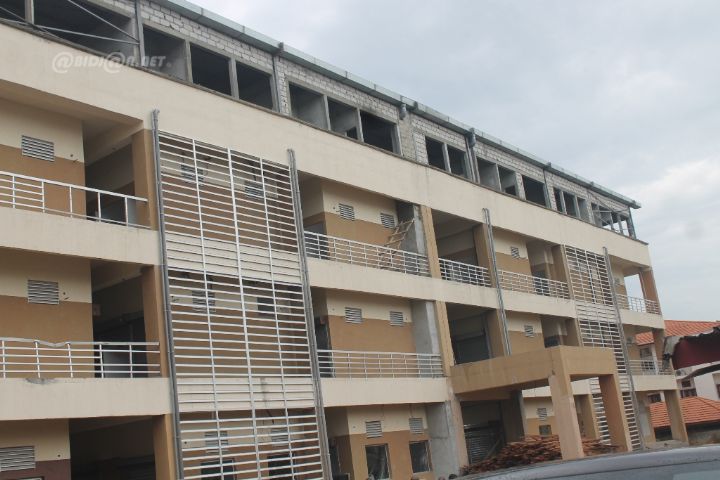 Côte d’Ivoire / Polémique sur le marché provisoire de Saint-Jean: la mairie de Cocody répond à KKF et fait toute la lumière