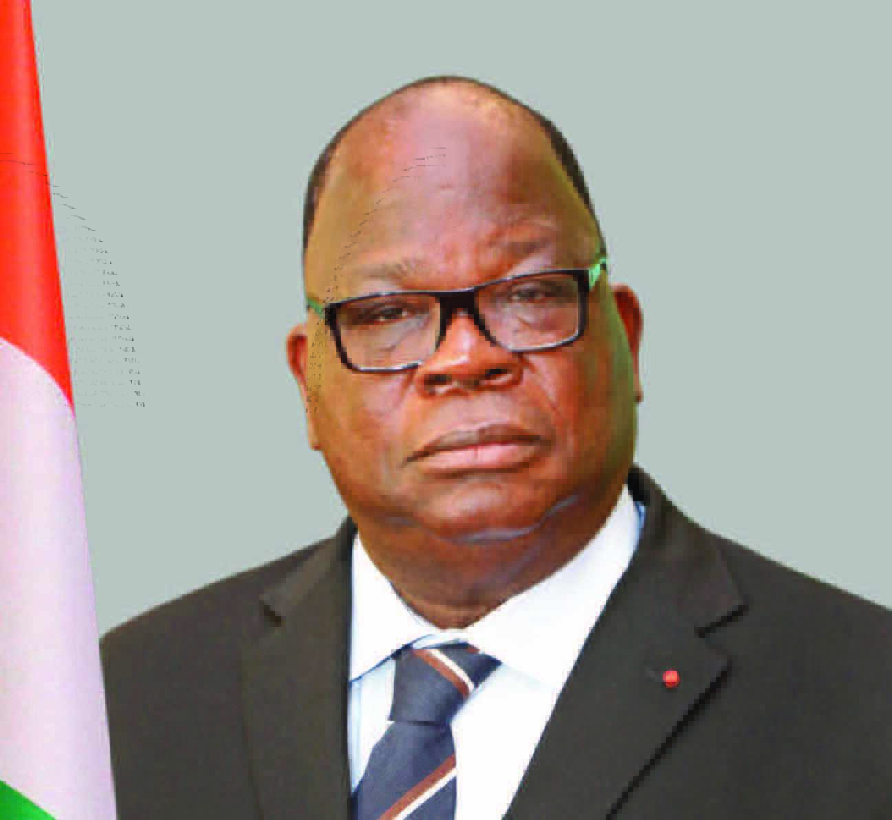 Laurent Tchagba : Ministre des Eaux et Forêts