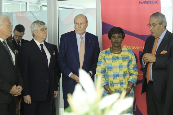 MERCK, groupe spécialisé dans les sciences et les technologies ouvre à Abidjan sa filiale qui couvrira 17 pays francophones en Afrique de l’Ouest et du Centre