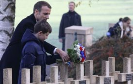 En images : Macron sur les lieux de la bataille des Eparges