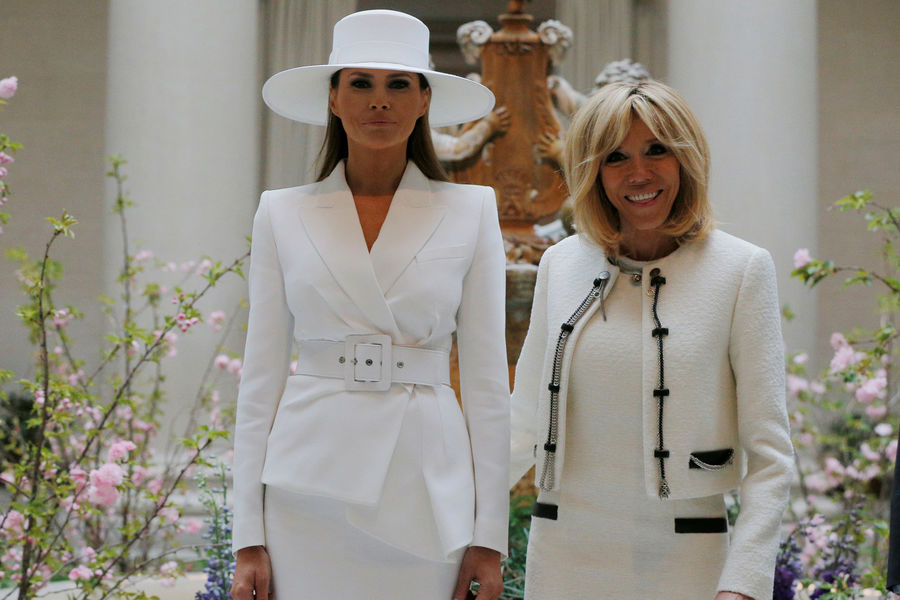 Brigitte Macron et Melania Trump visitent la National Gallery of Art [Photos]