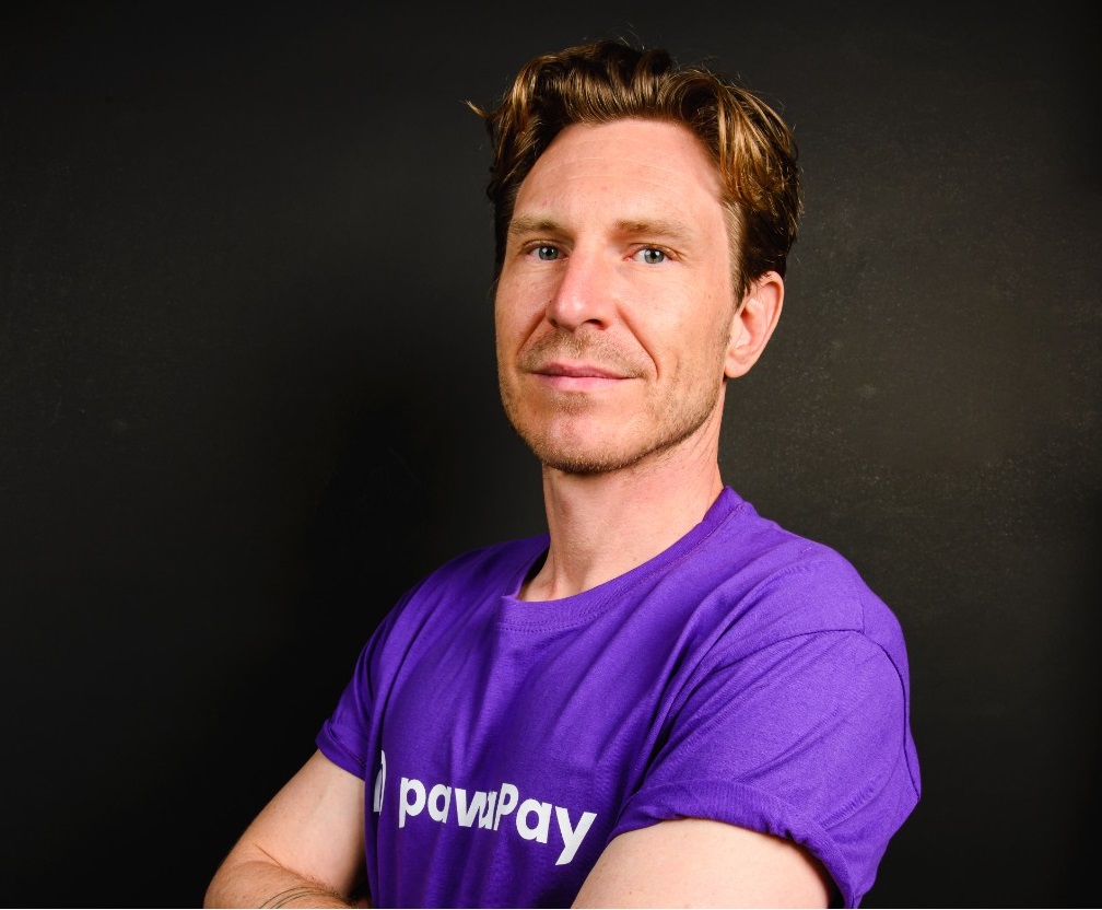 Nikolai BARNWELL, PDG de pawaPay spécialisée dans les paiements via mobile money à travers l’Afrique