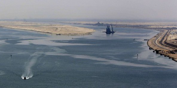 Crise du Golfe : les navires qataris n’ont plus le droit d’accoster dans les ports de la zone économique du Canal de Suez