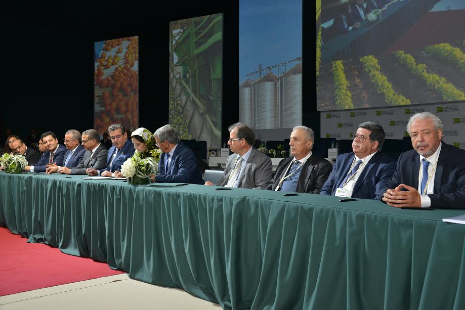 MEKNÈS : SIGNATURE DE DEUX CONTRATS-PROGRAMMES POUR LE DÉVELOPPEMENT DE L’AGRO-INDUSTRIE