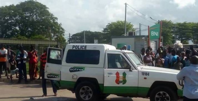 Côte-d’Ivoire: Un véhicule de convoyage de fonds de la Sotra braqué à Port-Bouët