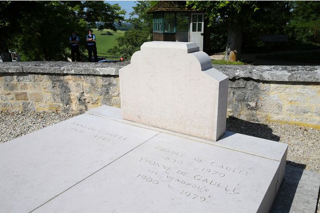 Tombe du général de Gaulle vandalisée : les motivations obscures de l’auteur présumé