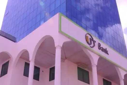 Ghana : deux banques dissoutes pour faible capitalisation