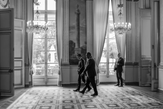 Visite-de-Macky-Sall-en-France-avec-Macron-1