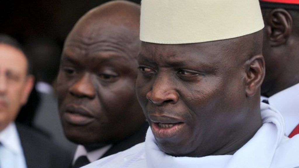 Accusé d’avoir détourné 50 millions $, Yahya Jammeh se retrouve avec ses avoirs gelés