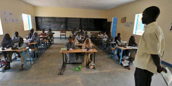 Niger : 7 millions d’euros payés par an à des enseignants fictifs