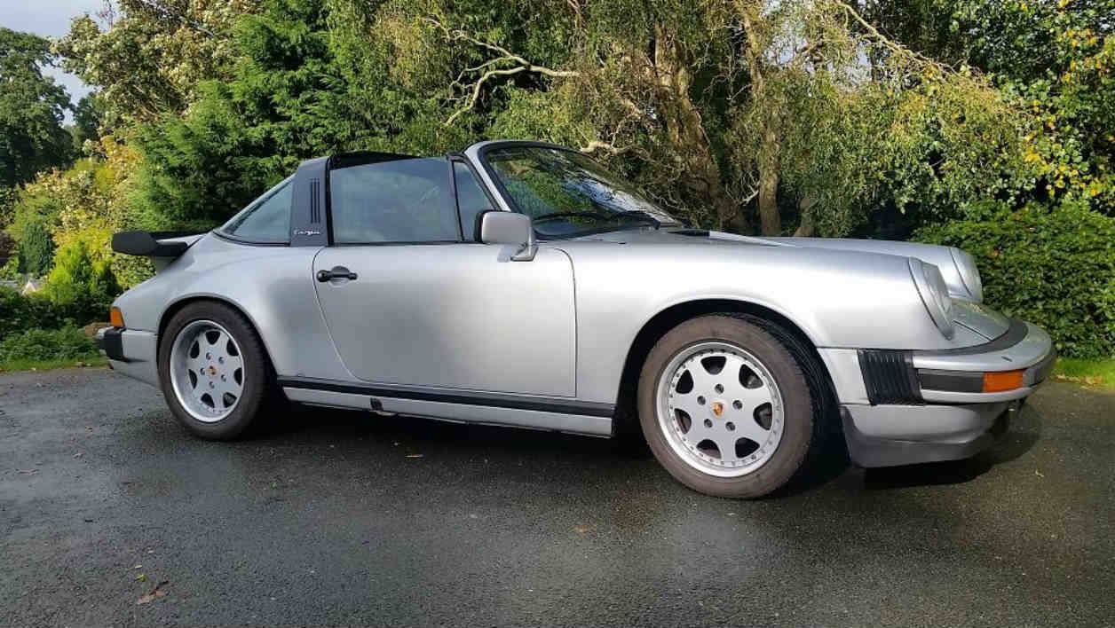 Une start-up anglaise transforme une 911 de 1979 en voiture électrique