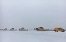 Aéroports de Paris : les déneigeuses à l’ouvrage (photos, vidéo)