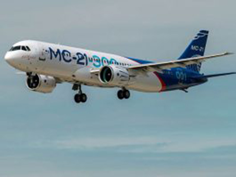 Russie : vol inaugural réussi pour le MC-21 (vidéos)