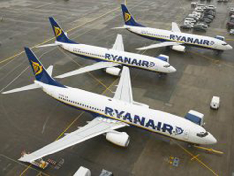 Ryanair augmente le recrutement direct de pilotes