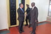 Centrafrique : Audience du président de l’Assemblée Nationale avec l’ambassadeur Eric Gerard, haut représentant de la France