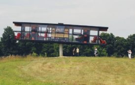 Deux Américains inventent la maison qui bouge avec le vent