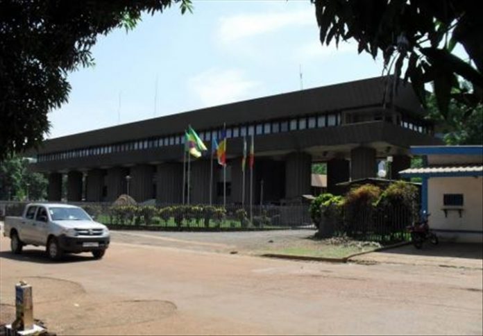 Centrafrique : Ali Chaïbou appelle à  un investissement technologique des banques pour rapprocher les clients