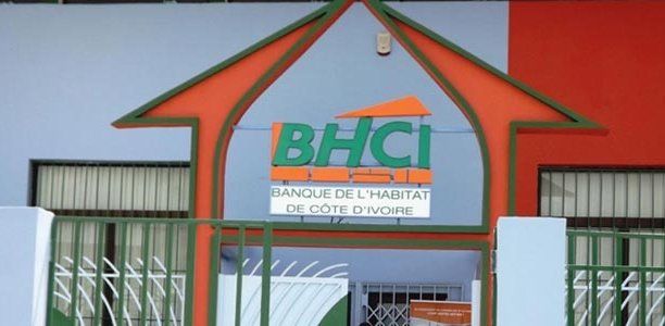 Côte d’Ivoire : la BHCI et Versus Bank privatisées avant la fin 2017