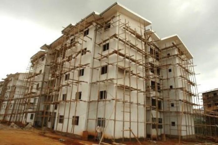 Cameroun – Logements sociaux: le ministre de l’Habitat et du Développement urbain, Jean Claude Mbwentchou, fait le point