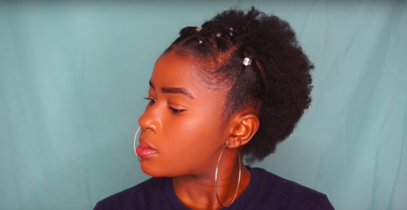 Video – Comment faire un afro Puff avec les cheveux courts
