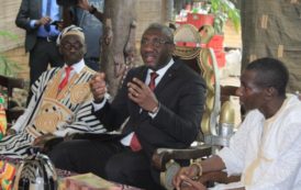 Promotion de l’Artisanat ivoirien : Le Ministre Souleymane Diarrassouba visite des expositions d’artisans en images