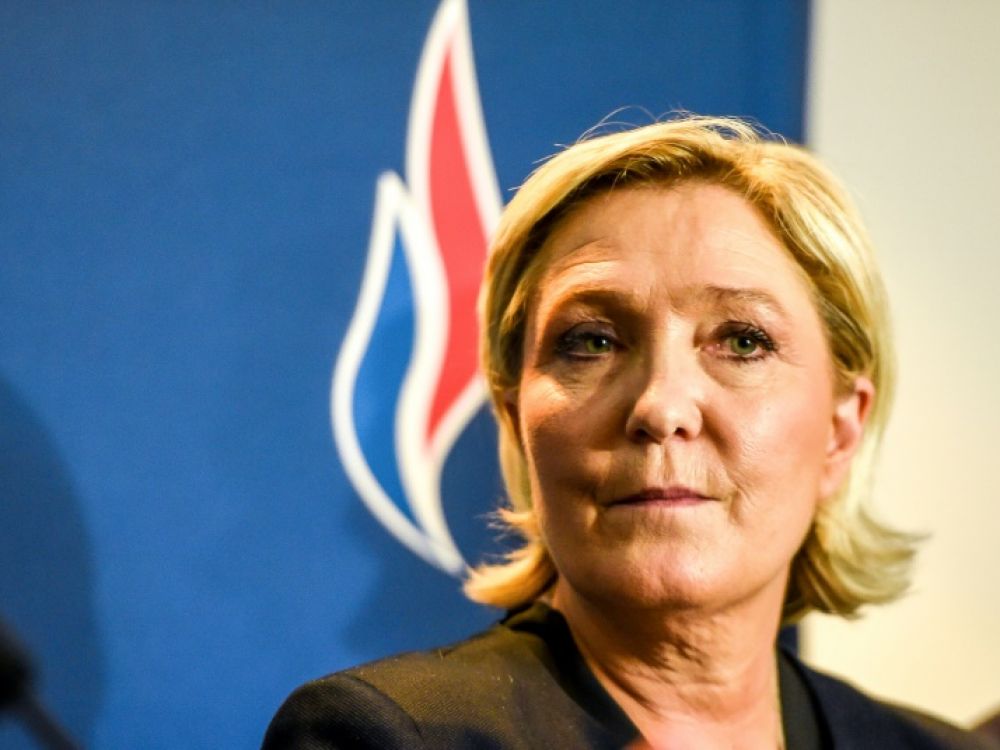 Pourquoi Marine Le Pen a dû racheter le “Rassemblement national”