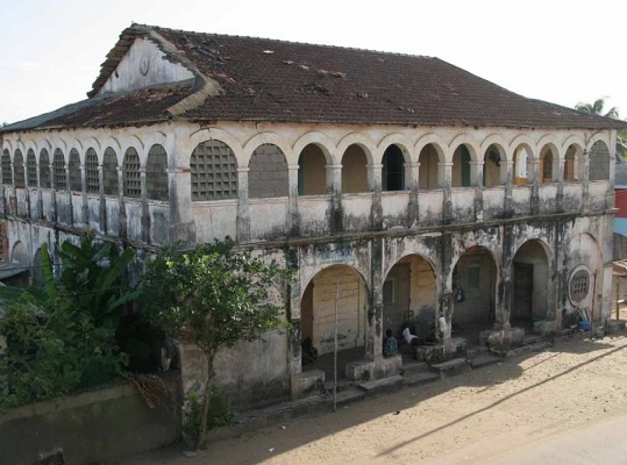 Côte d’Ivoire : Restauration en vue de plusieurs édifices historiques tombés en ruine à Grand Bassam